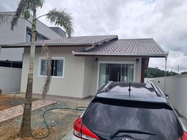 Casa / Sobrado para Venda em Araquari/SC Centro 3 Quartos