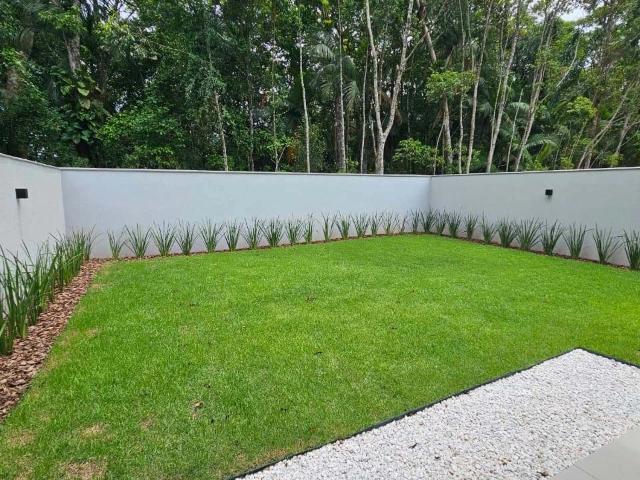 Casa / Sobrado para Venda em Araquari/SC Itinga