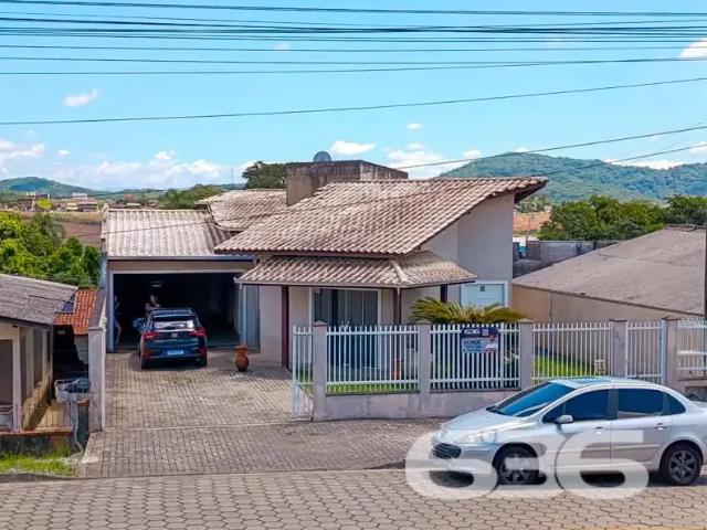 Casa / Sobrado para Venda em Araquari/SC Itinga 2 Quartos