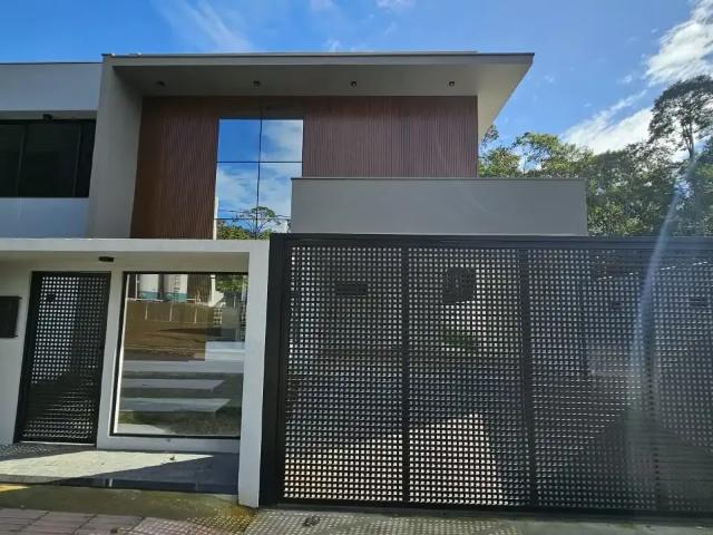 Casa / Sobrado para Venda em Araquari/SC Itinga