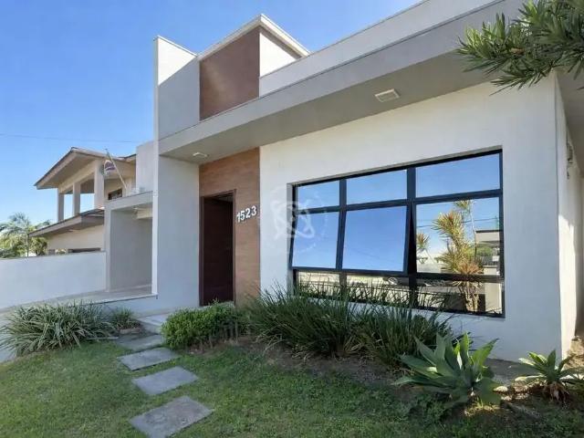 Casa / Sobrado para Venda em Araranguá/SC Coloninha 2 Quartos