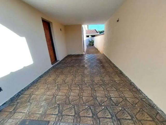 Casa / Sobrado para Venda em Araraquara/SP Centro 2 Quartos