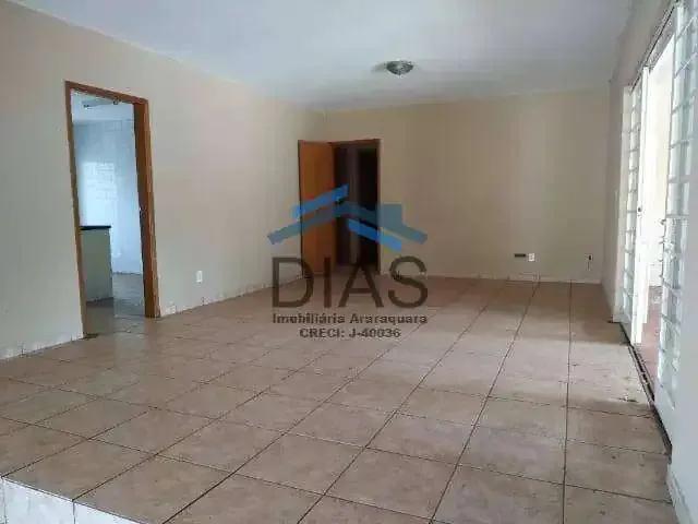 Casa / Sobrado para Venda em Araraquara/SP Centro 4 Quartos