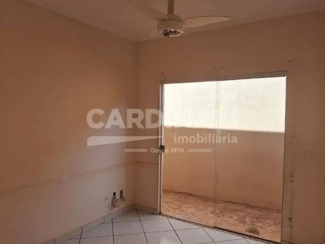 Casa / Sobrado para Venda em Araraquara/SP Centro 4 Quartos