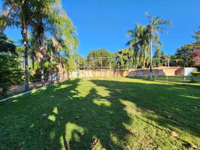 Casa / Sobrado para Venda em Araraquara/SP Chácara Flora Araraquara 2 Quartos