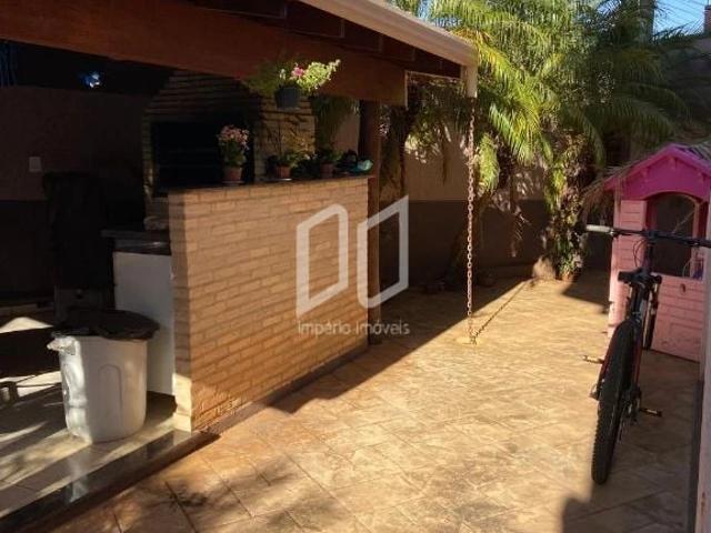 Casa / Sobrado para Venda em Araraquara/SP Cidade Jardim 3 Quartos