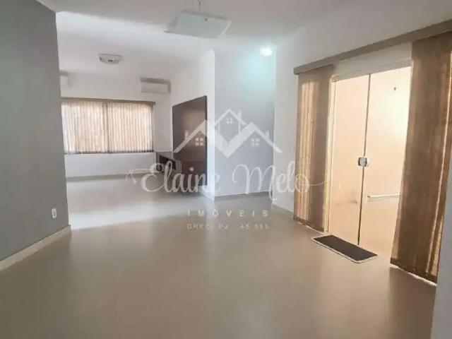 Casa / Sobrado para Venda em Araraquara/SP Jardim Marivan 3 Quartos