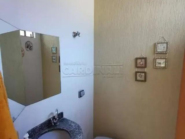 Casa / Sobrado para Venda em Araraquara/SP Jardim Marivan 3 Quartos