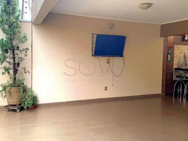 Casa / Sobrado para Venda em Araraquara/SP Jardim Marivan 4 Quartos