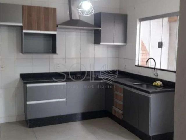 Casa / Sobrado para Venda em Araraquara/SP Jardim Adalberto Frederico de Oliveira Roxo I 2 Quartos