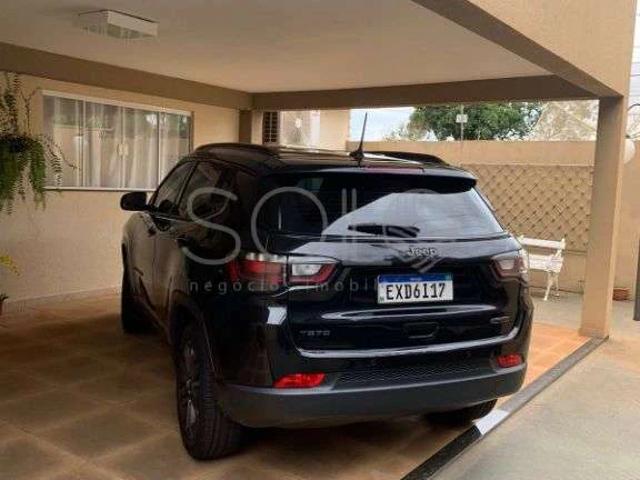 Casa / Sobrado para Venda em Araraquara/SP Jardim Adalgisa 3 Quartos
