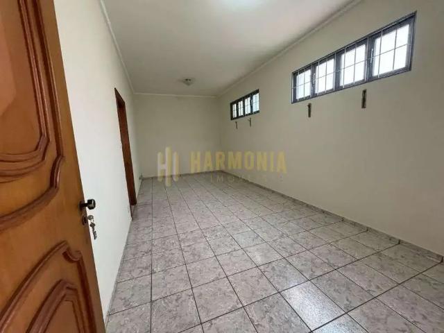Casa / Sobrado para Venda em Araraquara/SP Jardim Ártico 3 Quartos