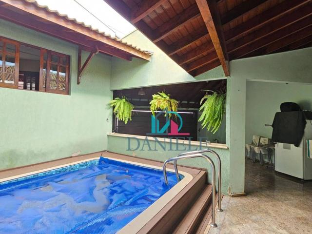 Casa / Sobrado para Venda em Araraquara/SP Jardim Botânico 3 Quartos