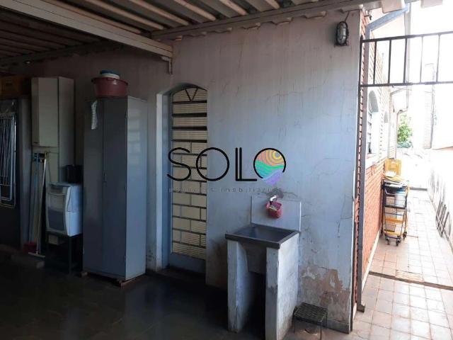 Casa / Sobrado para Venda em Araraquara/SP Jardim Floridiana Vila Xavier 4 Quartos