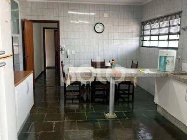 Casa / Sobrado para Venda em Araraquara/SP Jardim Primor 3 Quartos