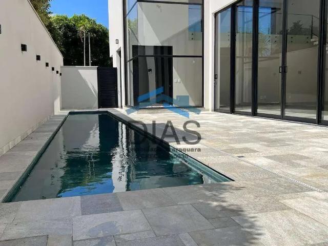 Casa / Sobrado para Venda em Araraquara/SP Jardim Residencial Quinta dos Oitis 4 Quartos