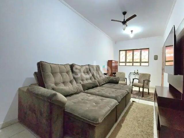 Casa / Sobrado para Venda em Araraquara/SP Jardim Roberto Selmi Dei 3 Quartos