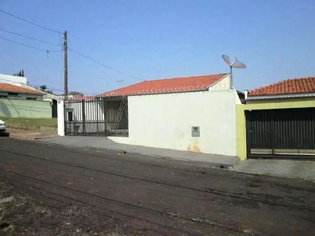 Casa / Sobrado para Venda em Araraquara/SP Jardim Tangará 3 Quartos