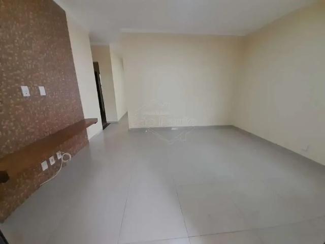 Casa / Sobrado para Venda em Araraquara/SP Jardim Uirapuru II 3 Quartos