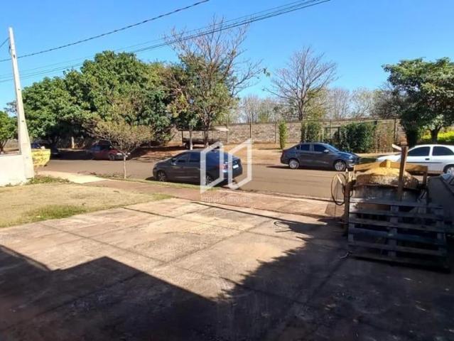 Casa / Sobrado para Venda em Araraquara/SP Parque Residencial Damha 3 Quartos