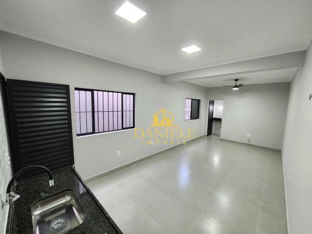 Casa / Sobrado para Venda em Araraquara/SP Parque São Paulo Vila Xavier 2 Quartos