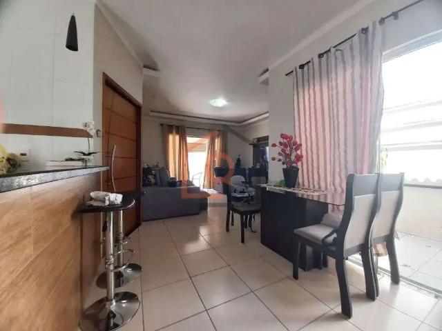 Casa / Sobrado para Venda em Araraquara/SP Residencial Cambuy 3 Quartos