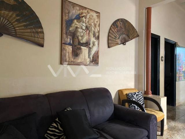 Casa / Sobrado para Venda em Araraquara/SP Vila Xavier Vila Xavier 3 Quartos