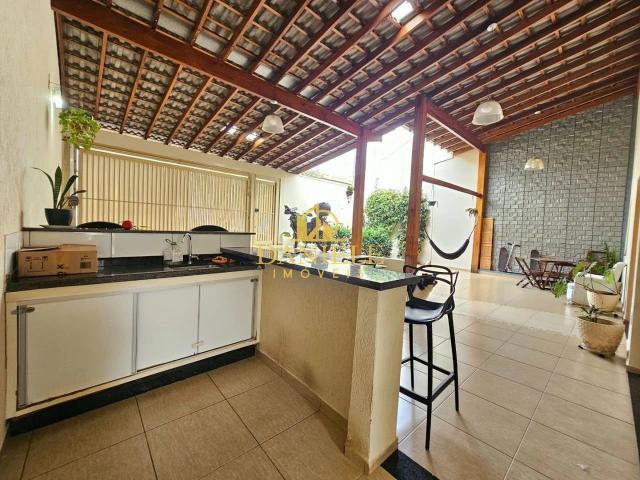 Casa / Sobrado para Venda em Araraquara/SP Vila Xavier Vila Xavier 3 Quartos