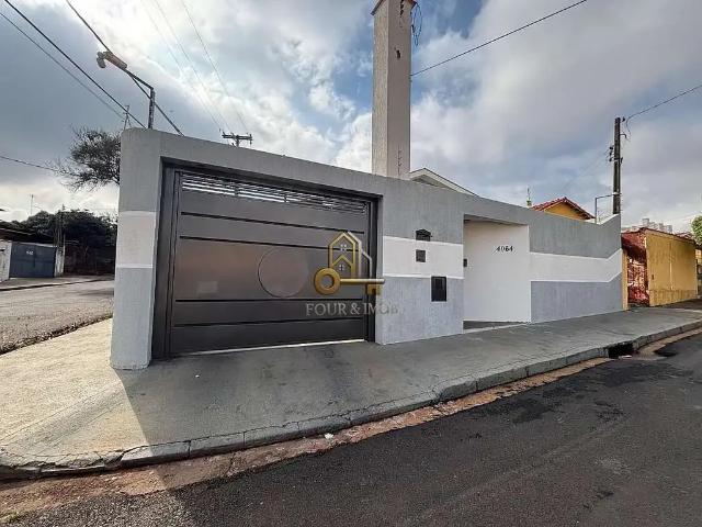 Casa / Sobrado para Venda em Araraquara/SP Vila Yamada 3 Quartos