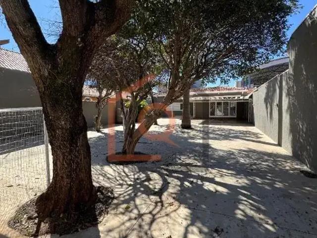 Casa / Sobrado para Venda em Araraquara/SP Vila Harmonia 3 Quartos