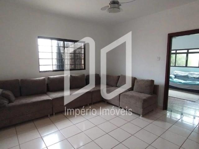 Casa / Sobrado para Venda em Araraquara/SP Vila Santana 4 Quartos
