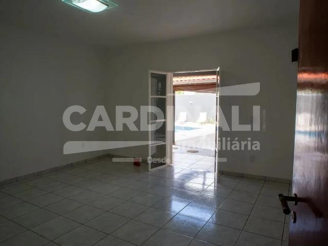 Casa / Sobrado para Venda em Araraquara/SP Vila Sedenho 3 Quartos
