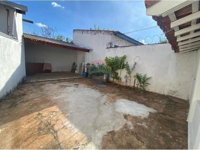 Casa / Sobrado para Venda em Araras/SP Chácara Daltro 3 Quartos