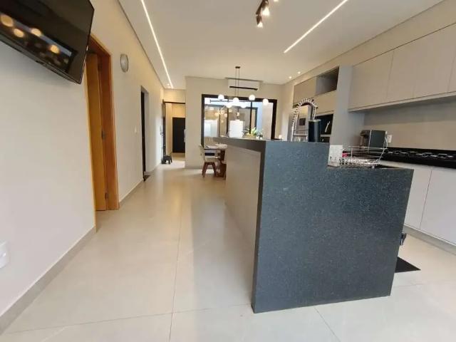 Casa / Sobrado para Venda em Araras/SP Jardim Alto da Represa 3 Quartos