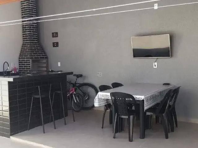 Casa / Sobrado para Venda em Araras/SP Jardim Apolo 2 Quartos