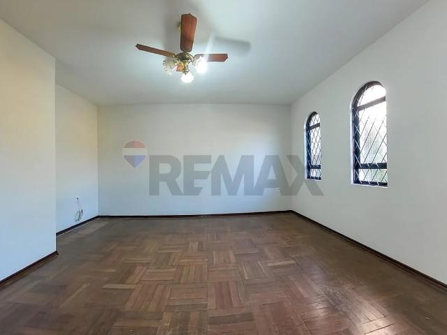 Casa / Sobrado para Venda em Araras/SP Jardim Santa Marta 4 Quartos