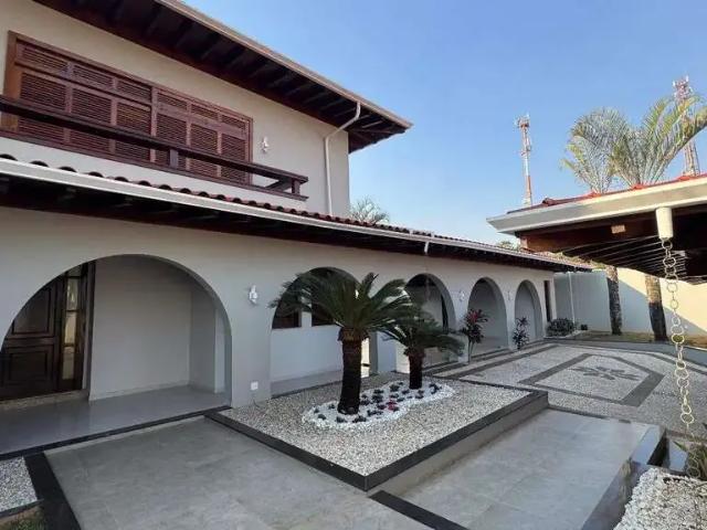 Casa / Sobrado para Venda em Araras/SP Jardim Piratininga 6 Quartos