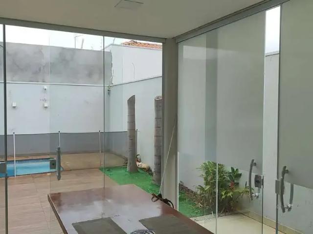 Casa / Sobrado para Venda em Araras/SP Jardins de Samantha III 4 Quartos