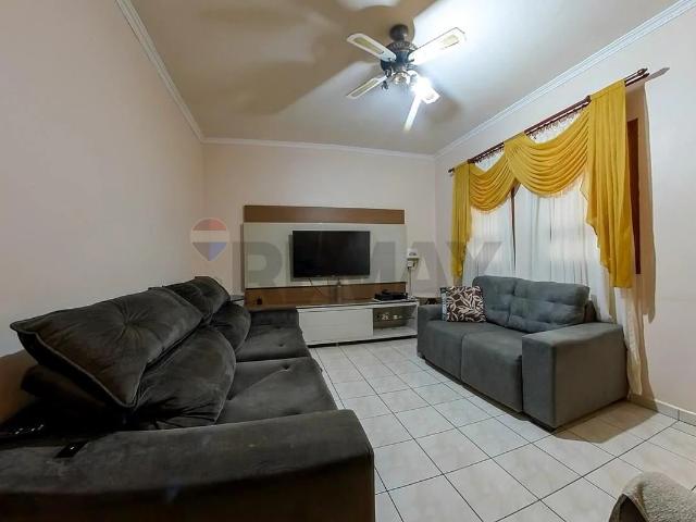 Casa / Sobrado para Venda em Araras/SP Parque Santa Cândida 3 Quartos