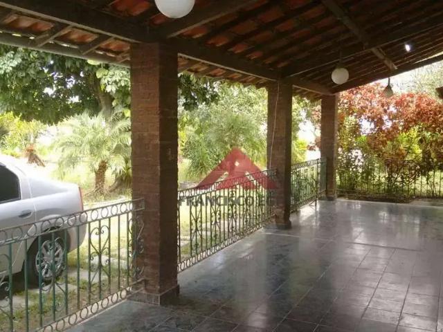 Casa / Sobrado para Venda em Araruama/RJ Vila Capri 6 Quartos