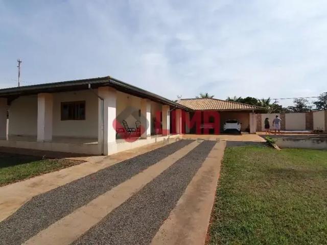 Casa / Sobrado para Venda em Arealva/SP Domingos Aquilante 3 Quartos