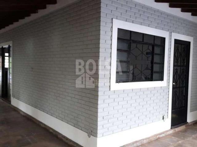Casa / Sobrado para Venda em Arealva/SP Zona Rural 3 Quartos