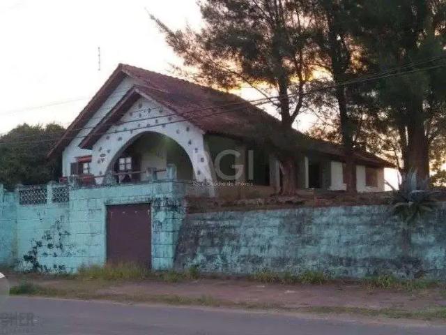 Casa / Sobrado para Venda em Arroio do Sal/RS Centro 3 Quartos