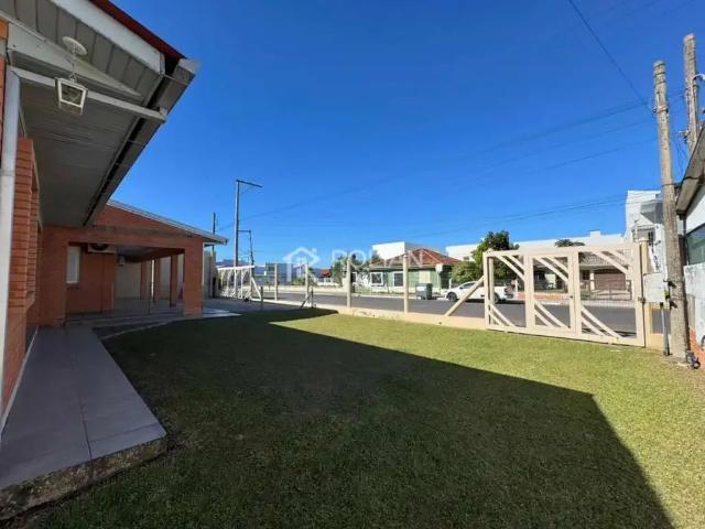 Casa / Sobrado para Venda em Arroio do Sal/RS Areias Brancas 3 Quartos