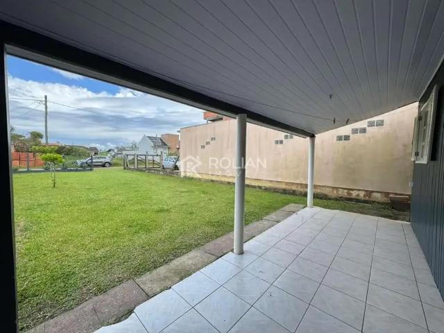 Casa / Sobrado para Venda em Arroio do Sal/RS Balneário Atlântico 3 Quartos