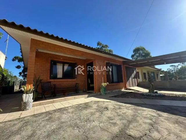 Casa / Sobrado para Venda em Arroio do Sal/RS Balneário Figueirinha 3 Quartos