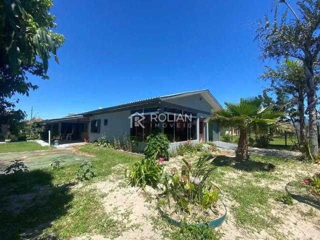 Casa / Sobrado para Venda em Arroio do Sal/RS Balneário São Jorge 4 Quartos