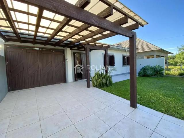 Casa / Sobrado para Venda em Arroio do Sal/RS Balneário São Jorge 3 Quartos