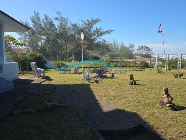 Casa / Sobrado para Venda em Arroio do Sal/RS Marambaia 3 Quartos