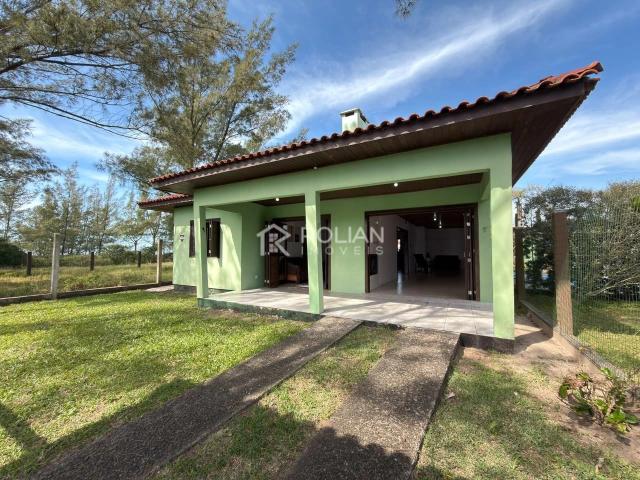 Casa / Sobrado para Venda em Arroio do Sal/RS Marambaia 4 Quartos